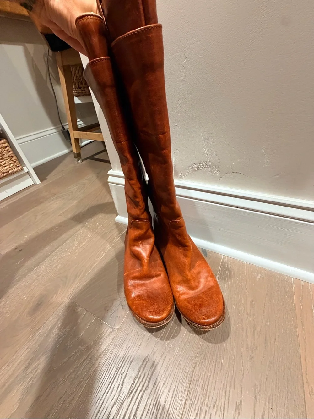 Frye Women's riding boots Cognac Brown 8m